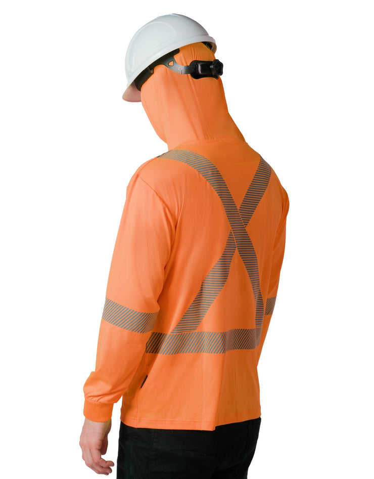 T-shirt technique ultra-doux à capuche et manches longues